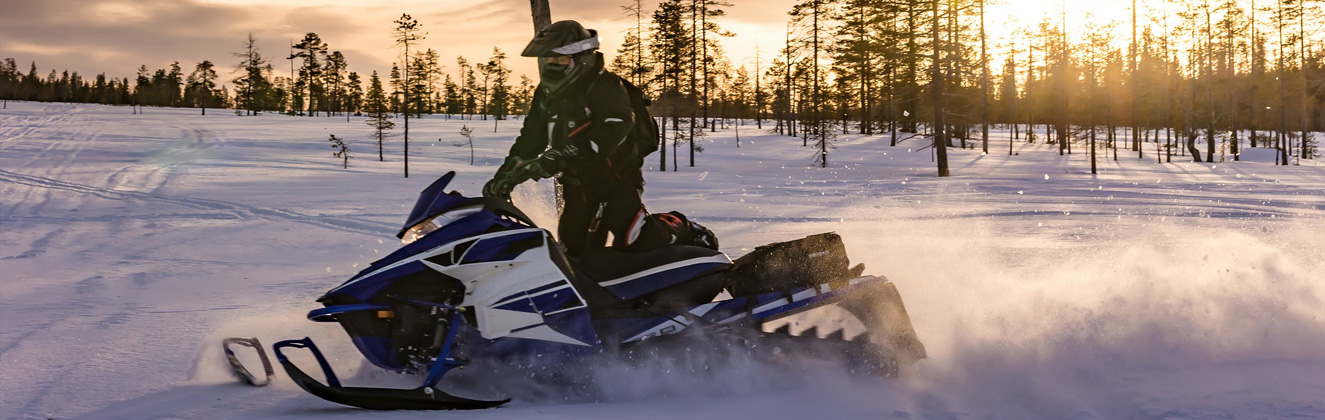 snow mobile